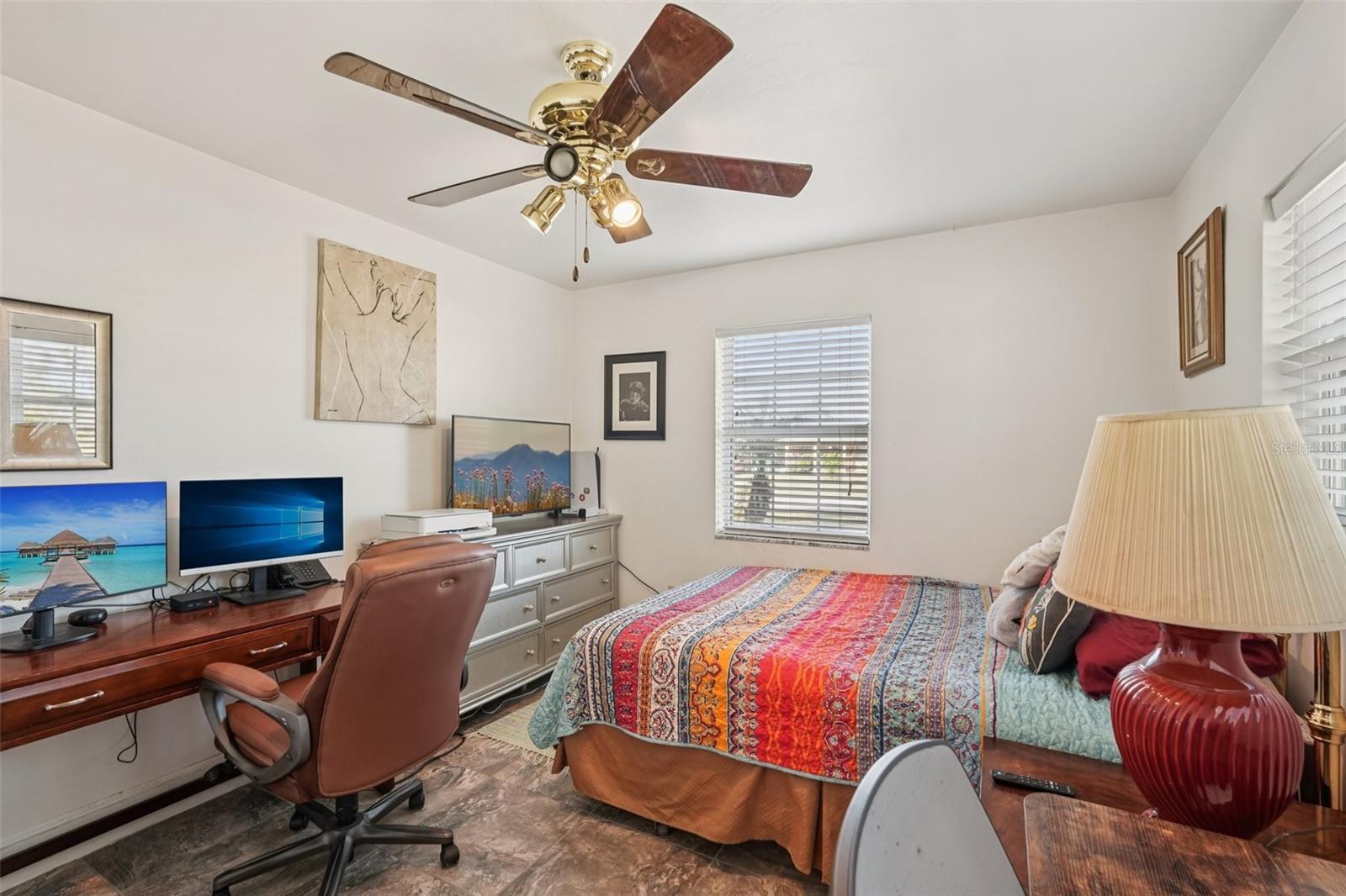 Image 16 of 28 For 2356 Conway Boulevard