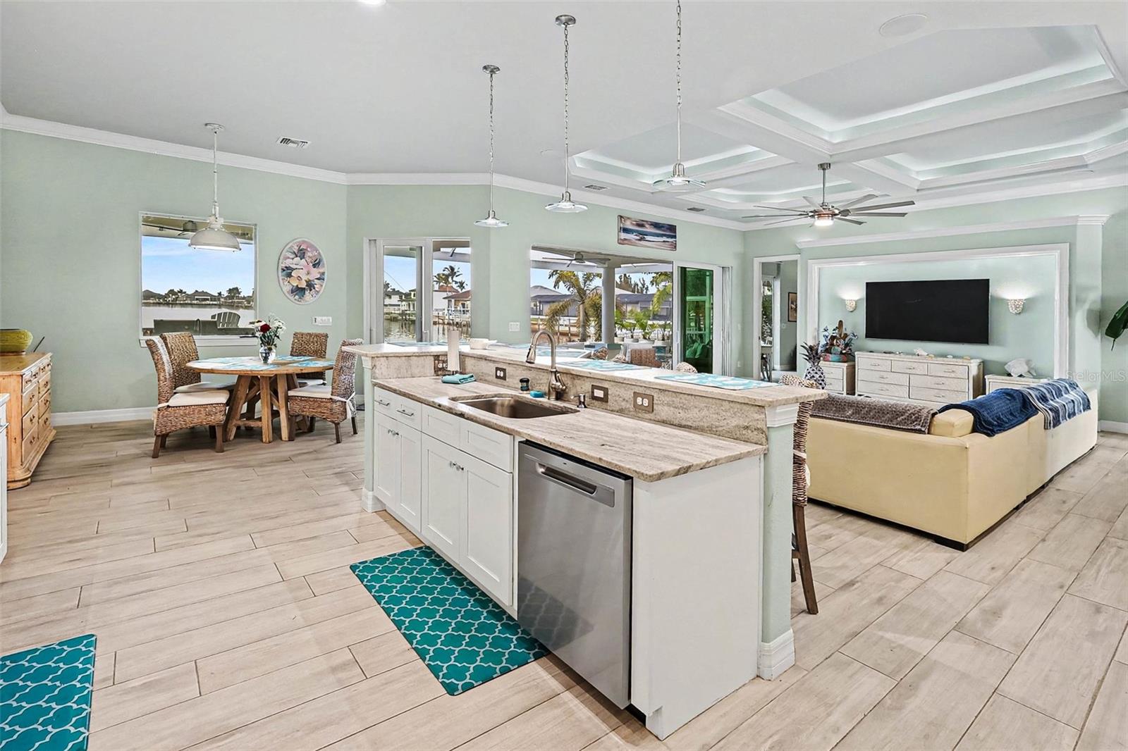 Image 13 of 47 For 4227 28th Street