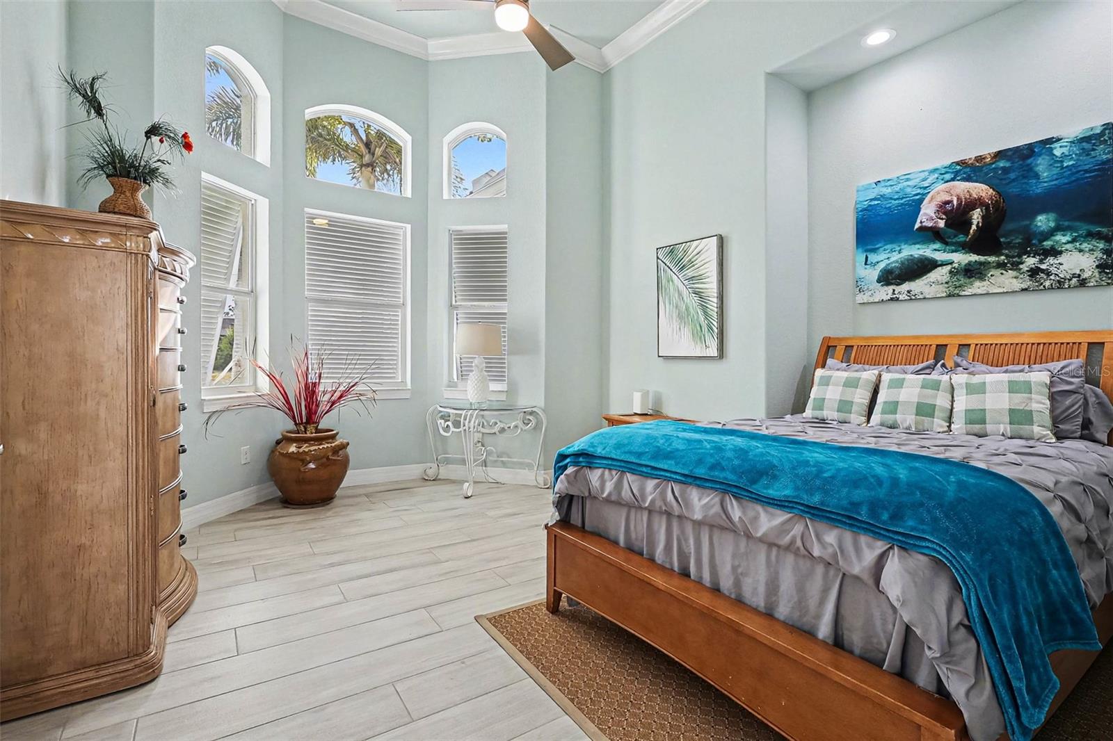 Image 16 of 47 For 4227 28th Street