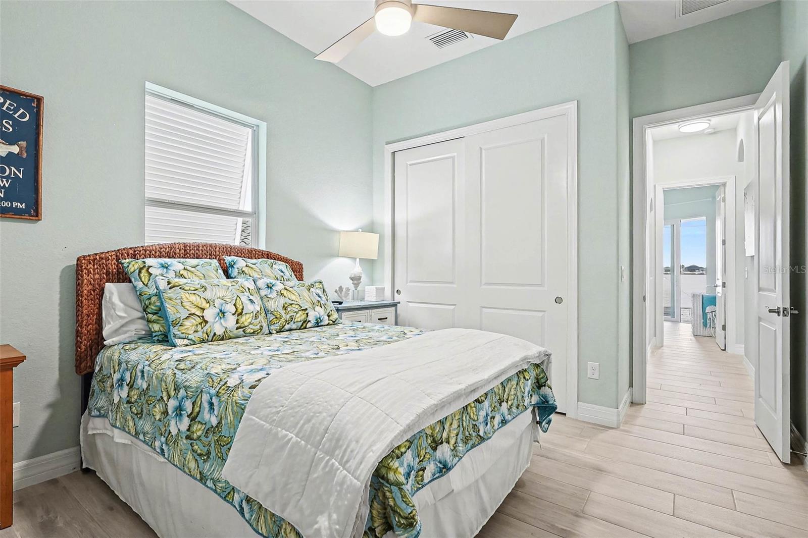 Image 25 of 47 For 4227 28th Street