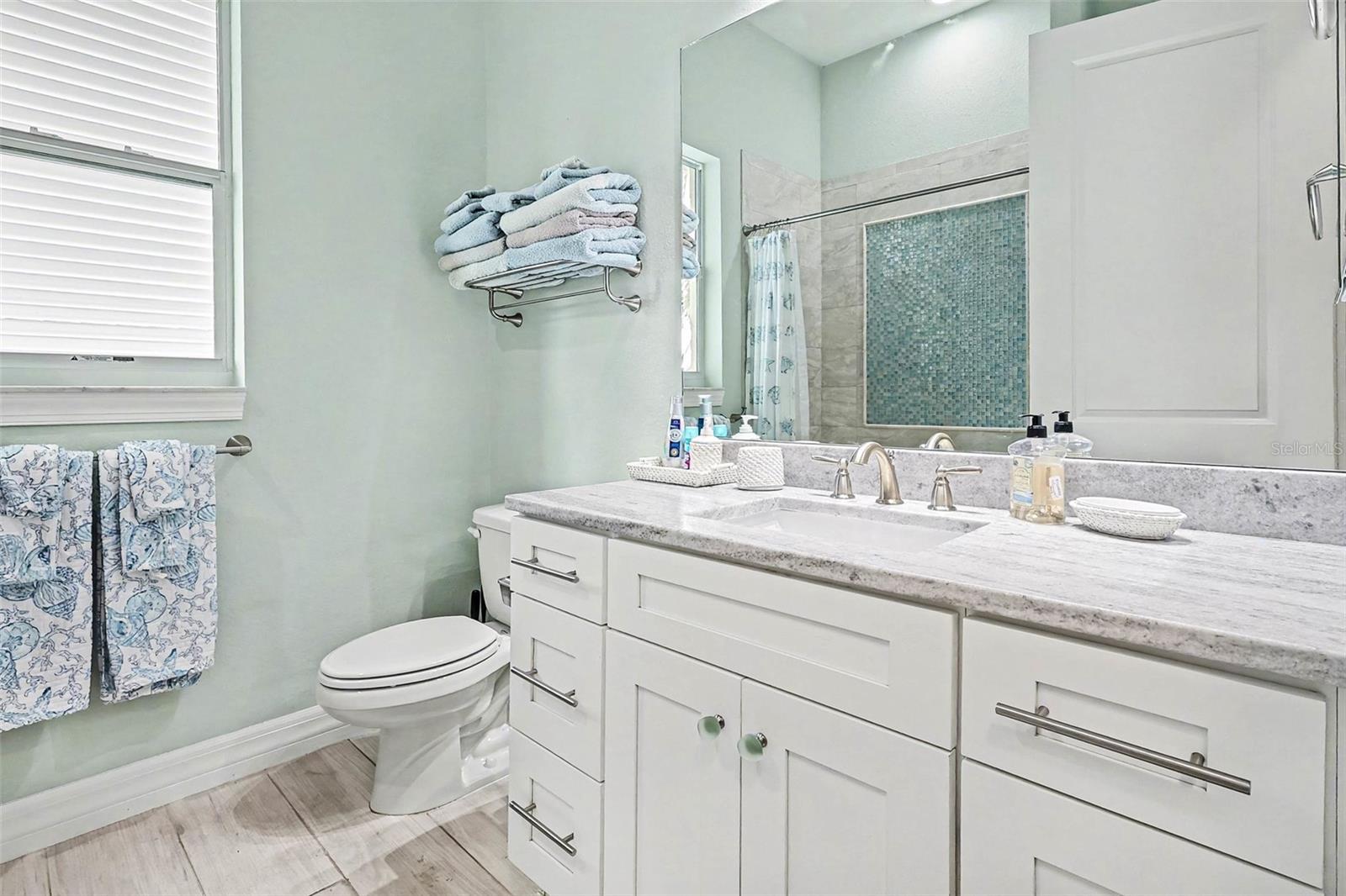 Image 26 of 47 For 4227 28th Street