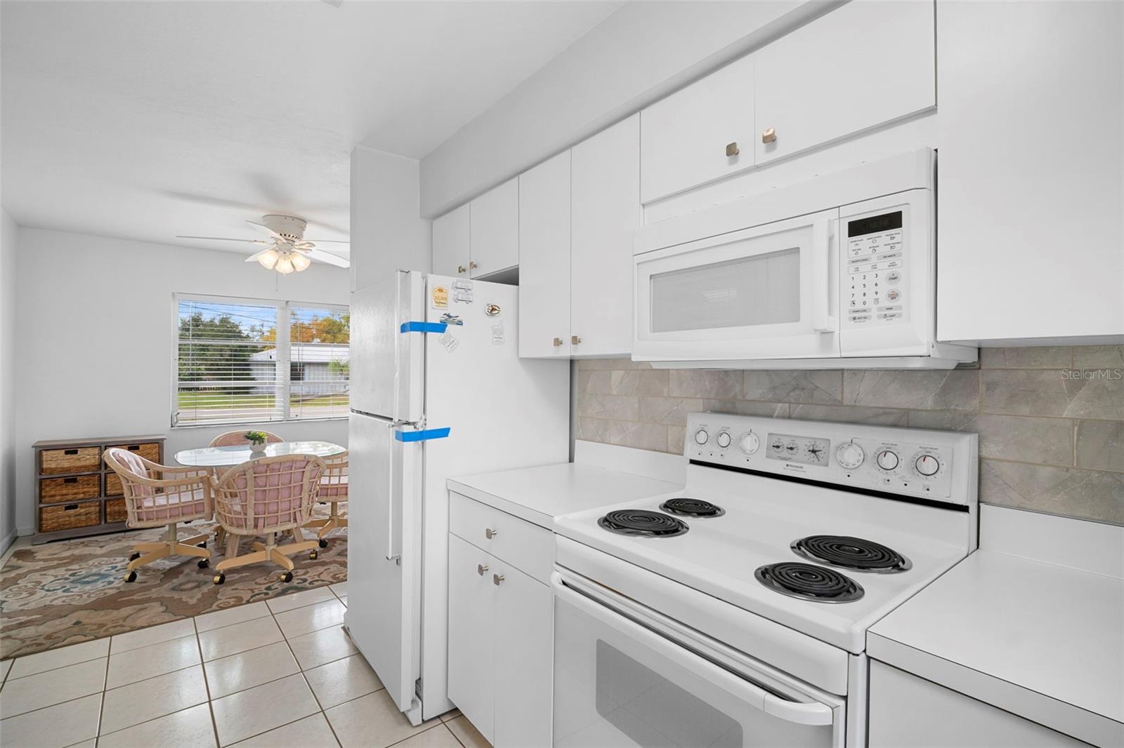 Image 14 of 35 For 29098 Riverview Lane