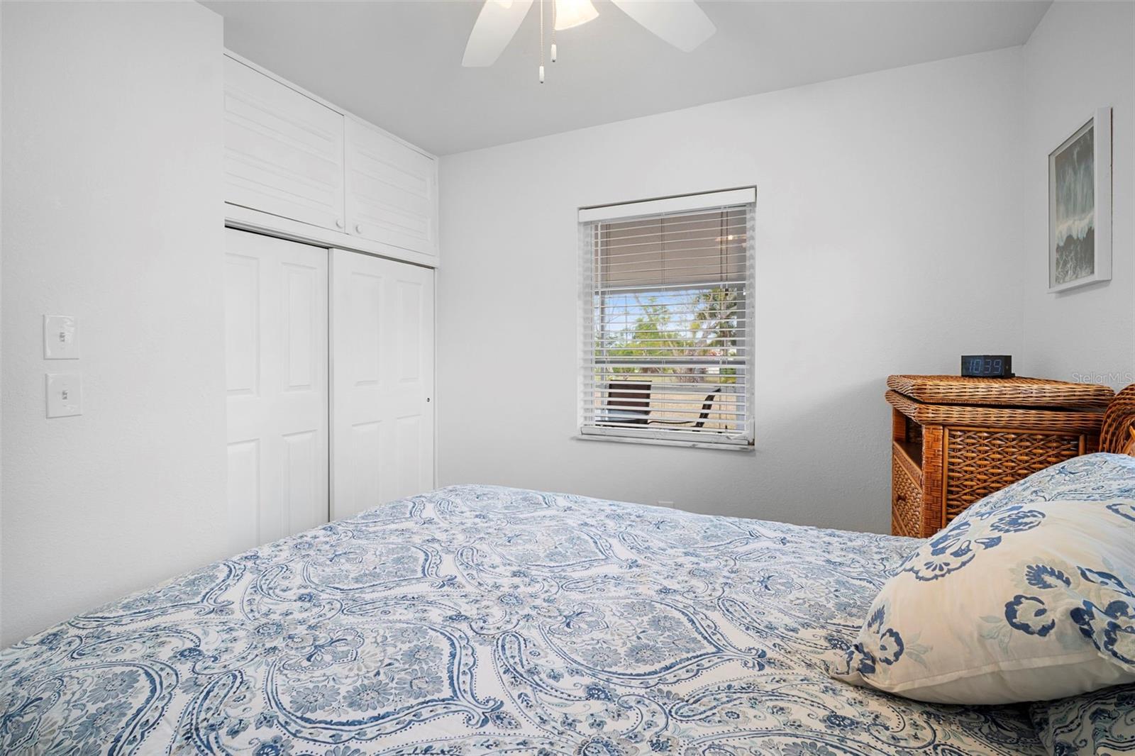 Image 17 of 35 For 29098 Riverview Lane