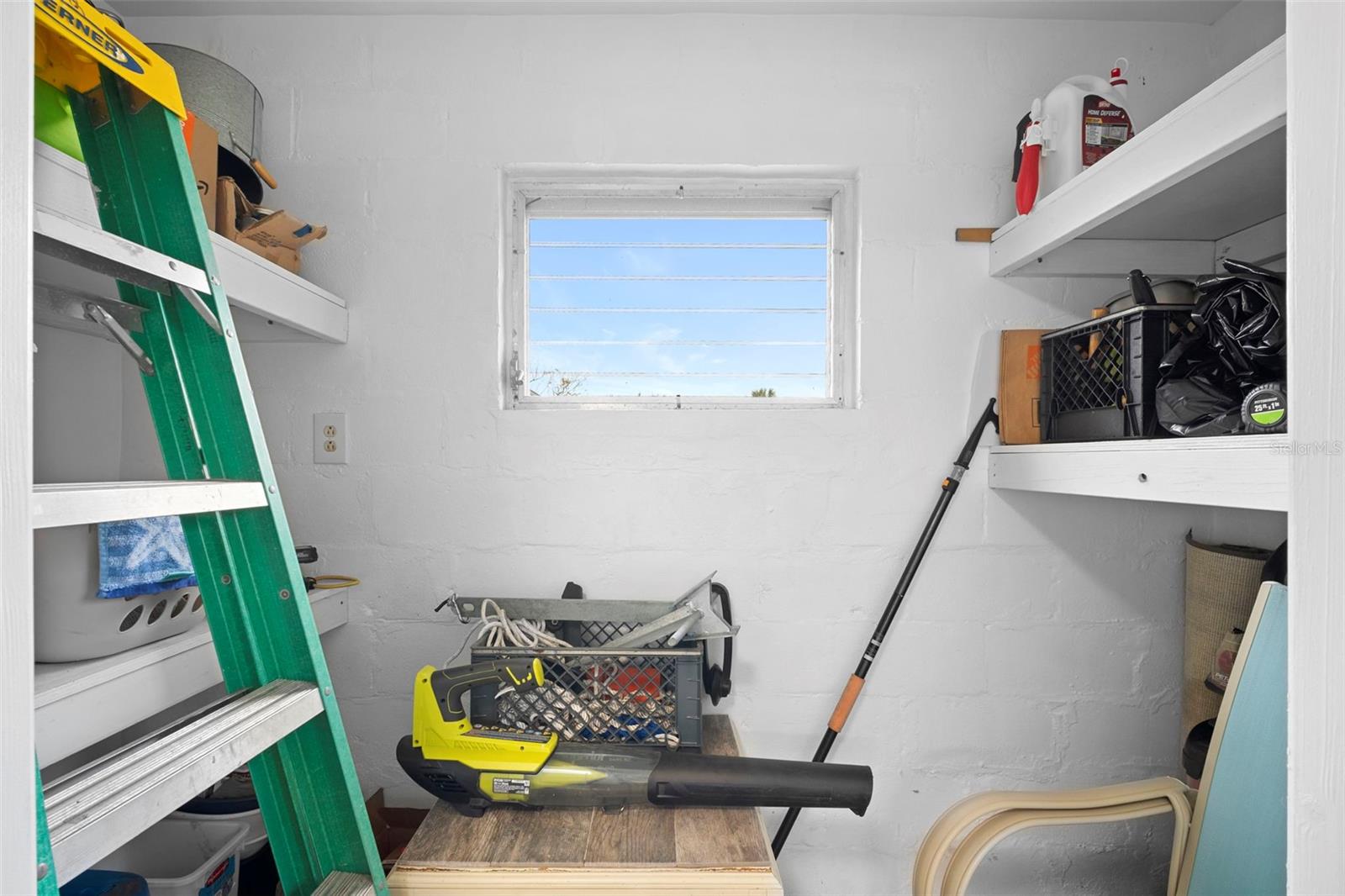 Image 22 of 35 For 29098 Riverview Lane