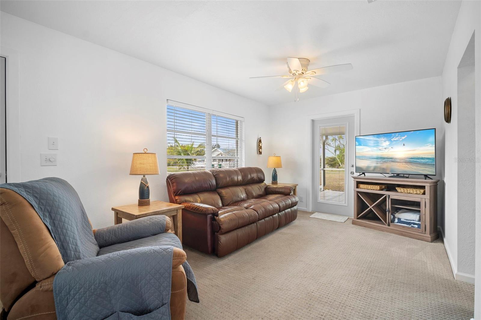 Image 5 of 35 For 29098 Riverview Lane