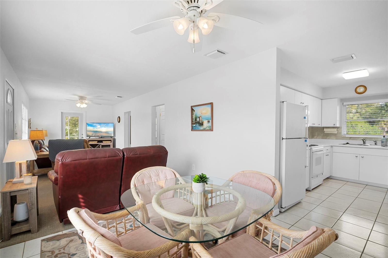 Image 8 of 35 For 29098 Riverview Lane