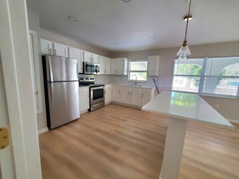 Image 18 of 28 For 4387 Jackson Street J-e