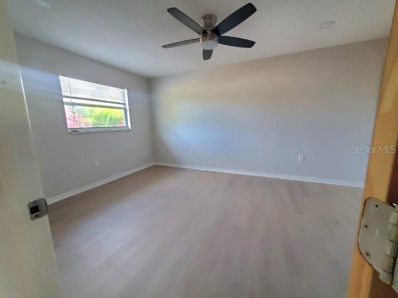 Image 20 of 25 For 4387 Sibley Bay Street S-b