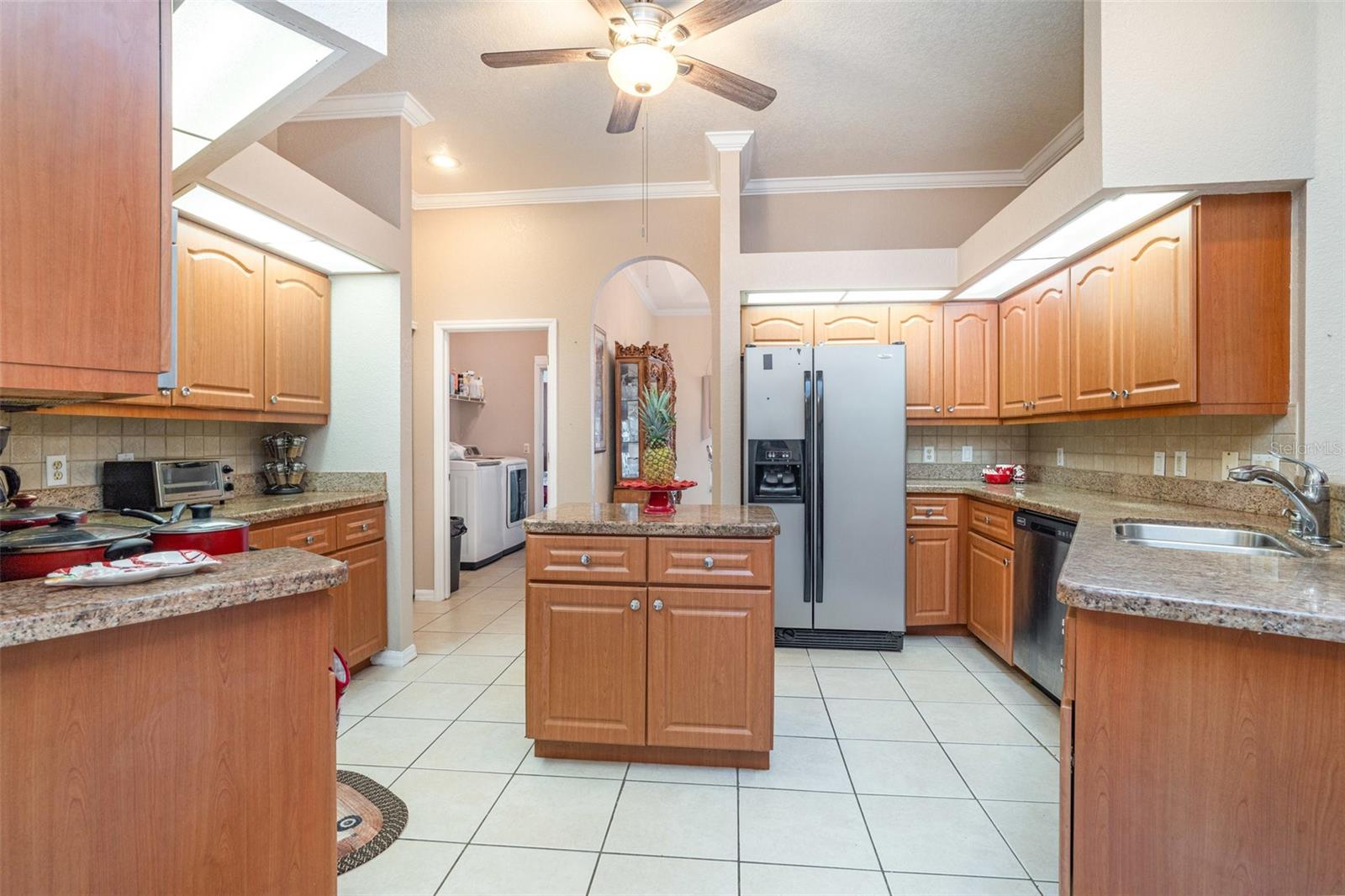 Image 19 of 33 For 419 Allworthy Street