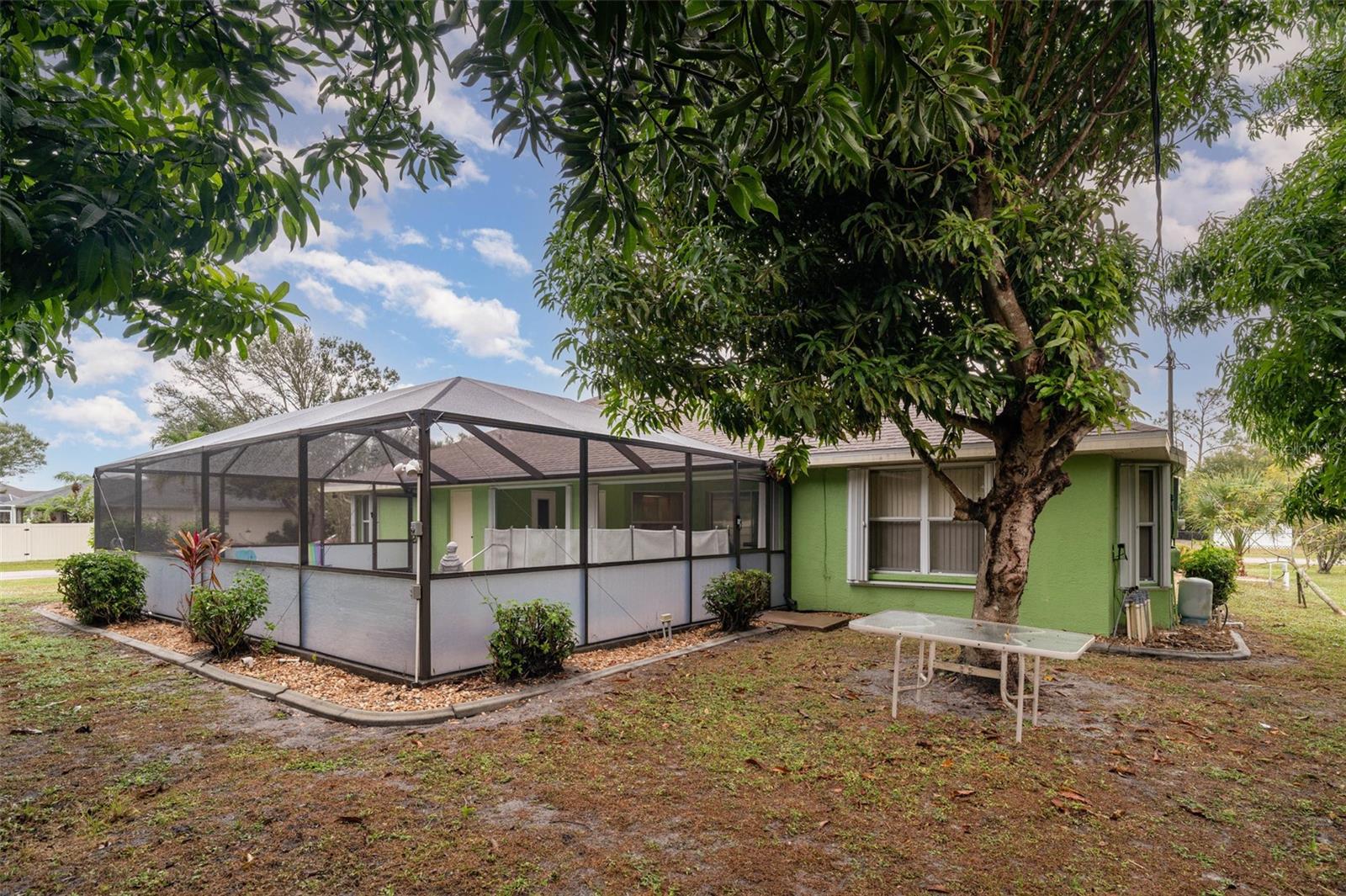 Image 28 of 33 For 419 Allworthy Street