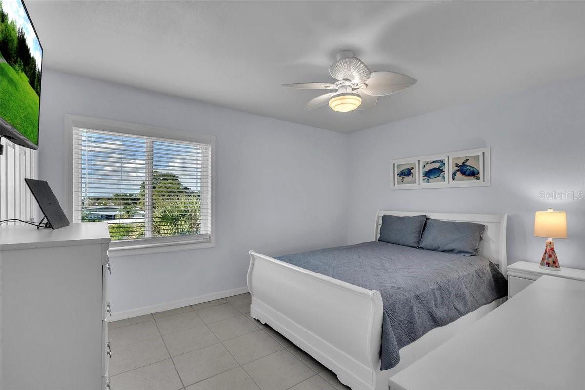 Image 14 of 37 For 2486 Caring Way 14c