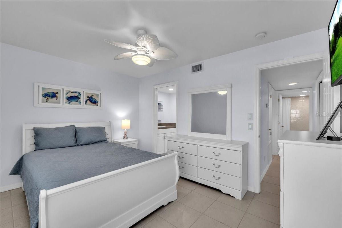 Image 15 of 37 For 2486 Caring Way 14c