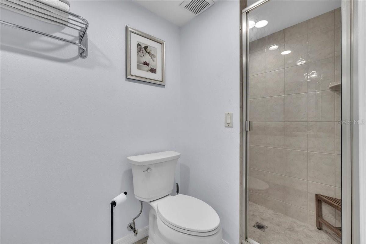 Image 18 of 37 For 2486 Caring Way 14c