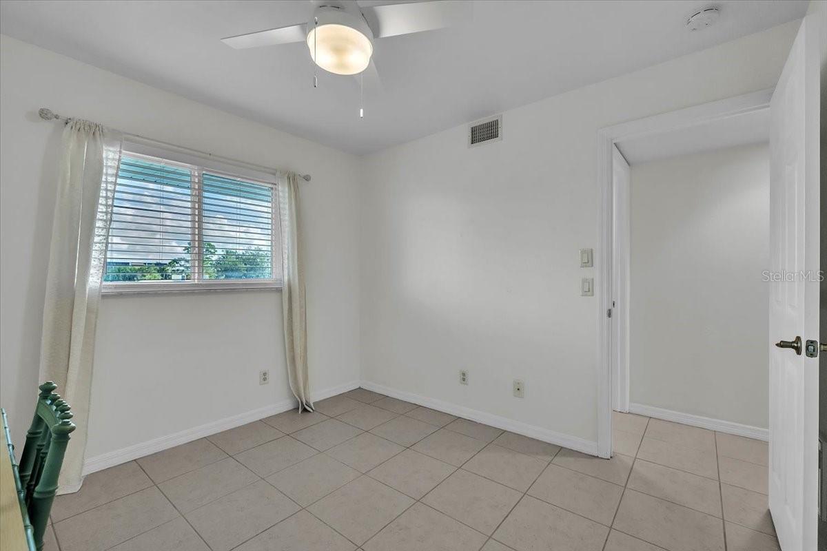 Image 20 of 37 For 2486 Caring Way 14c