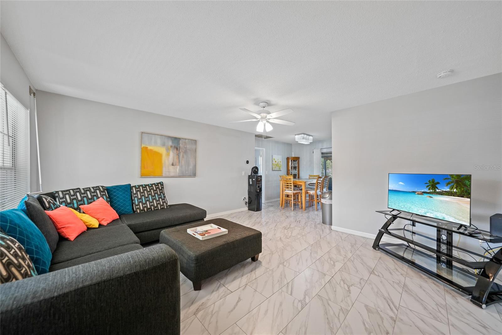 Image 5 of 48 For 2231 Hariet Street