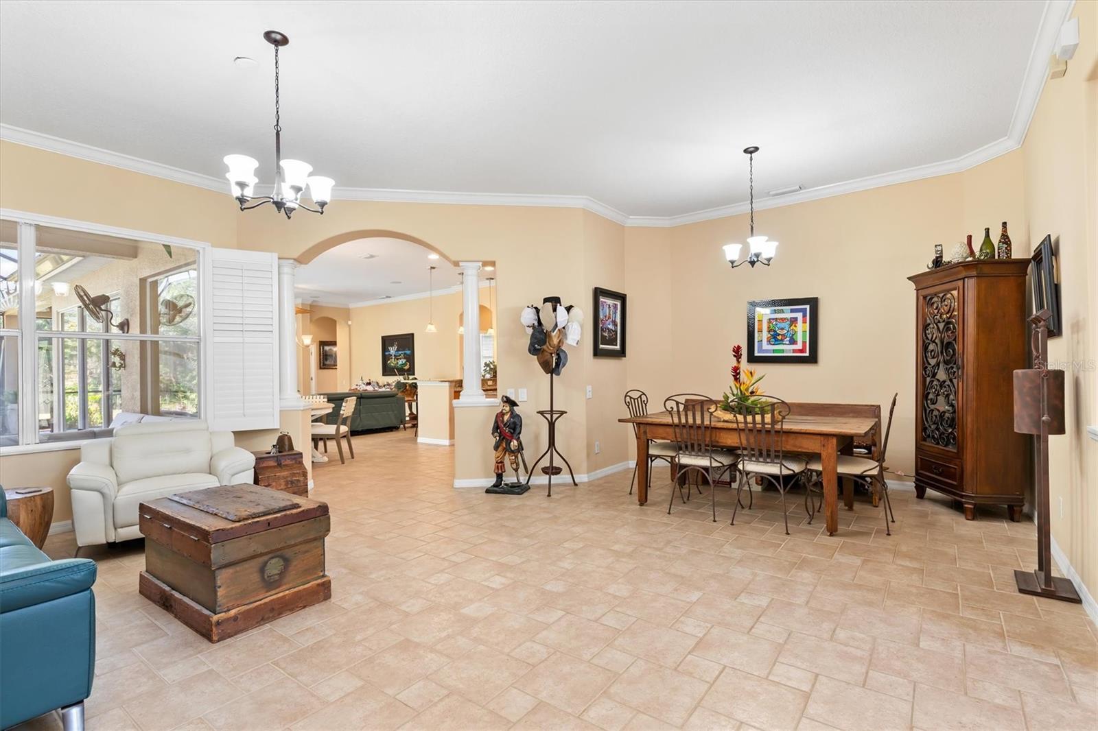 Image 11 of 72 For 1062 Eagles Flight Way