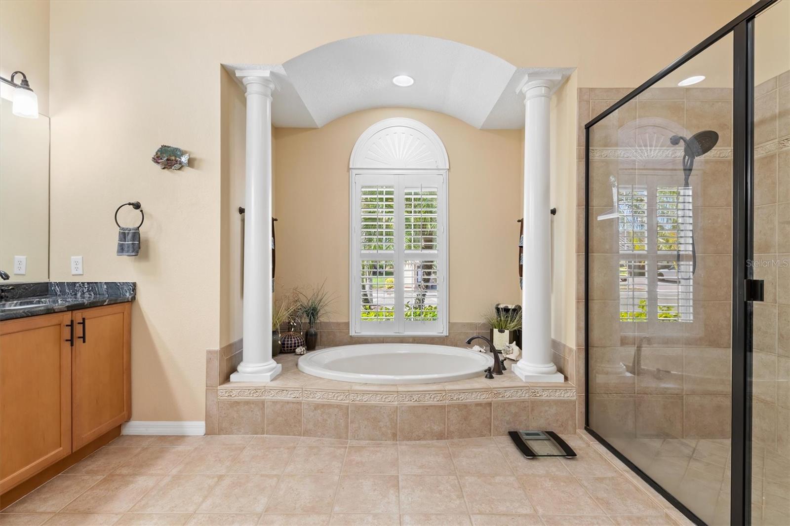 Image 32 of 72 For 1062 Eagles Flight Way