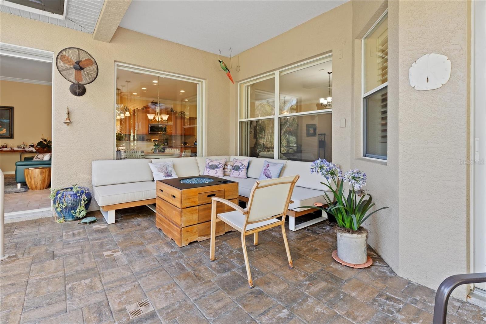 Image 44 of 72 For 1062 Eagles Flight Way