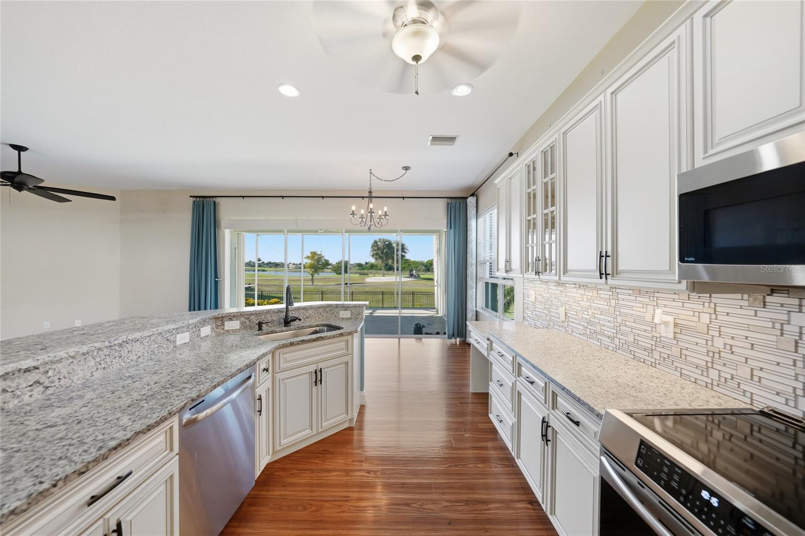 Image 12 of 33 For 3775 Tripoli Boulevard