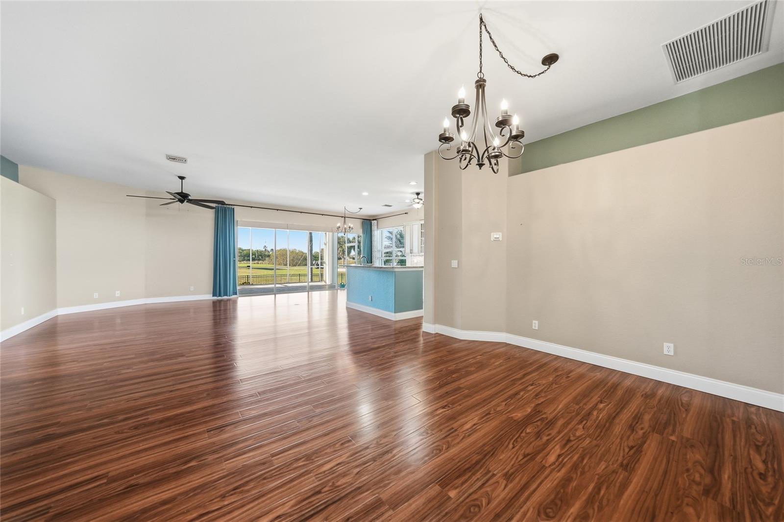 Image 6 of 33 For 3775 Tripoli Boulevard