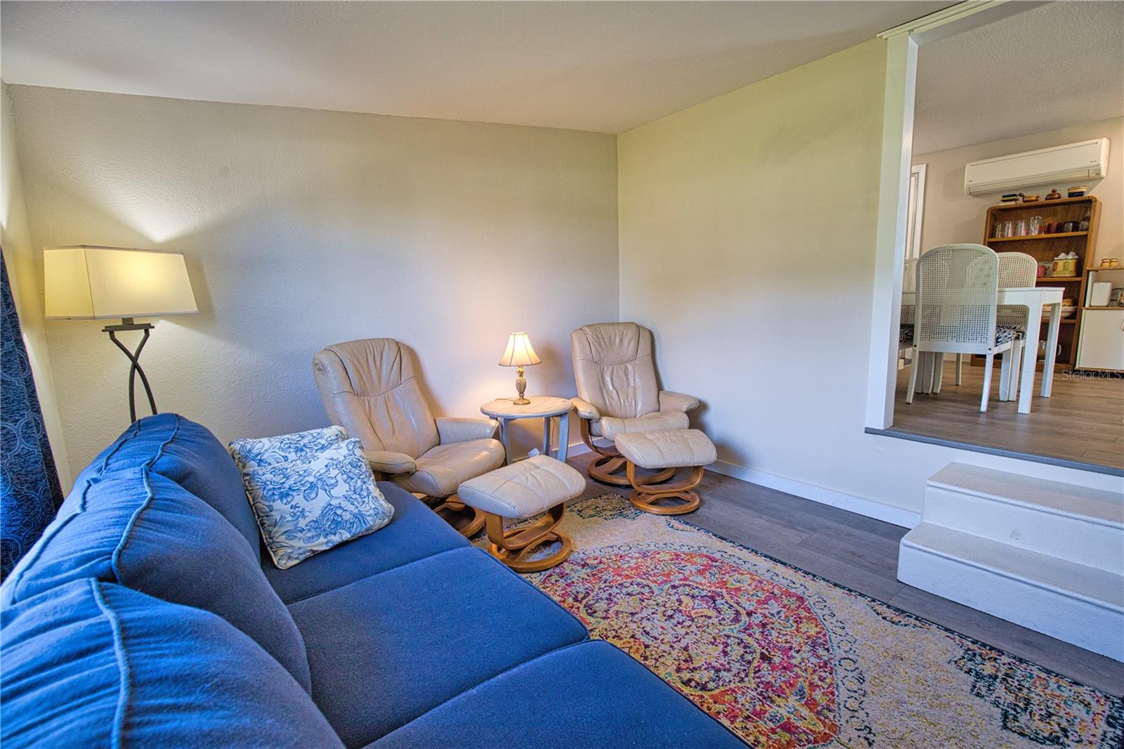 Image 16 of 47 For 2302 Red Baron Drive