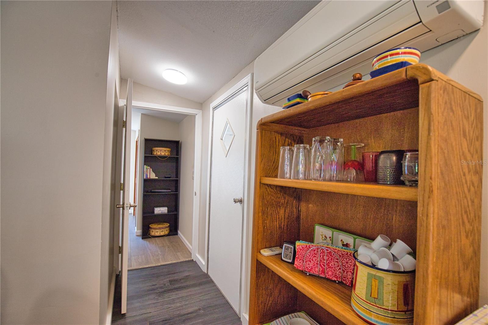 Image 21 of 47 For 2302 Red Baron Drive