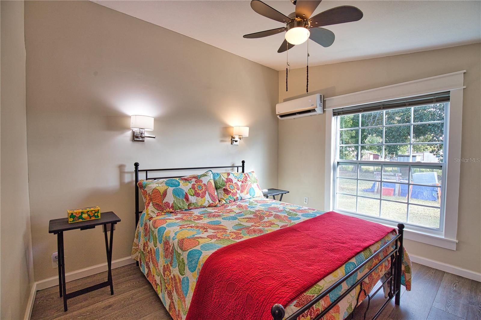 Image 22 of 47 For 2302 Red Baron Drive