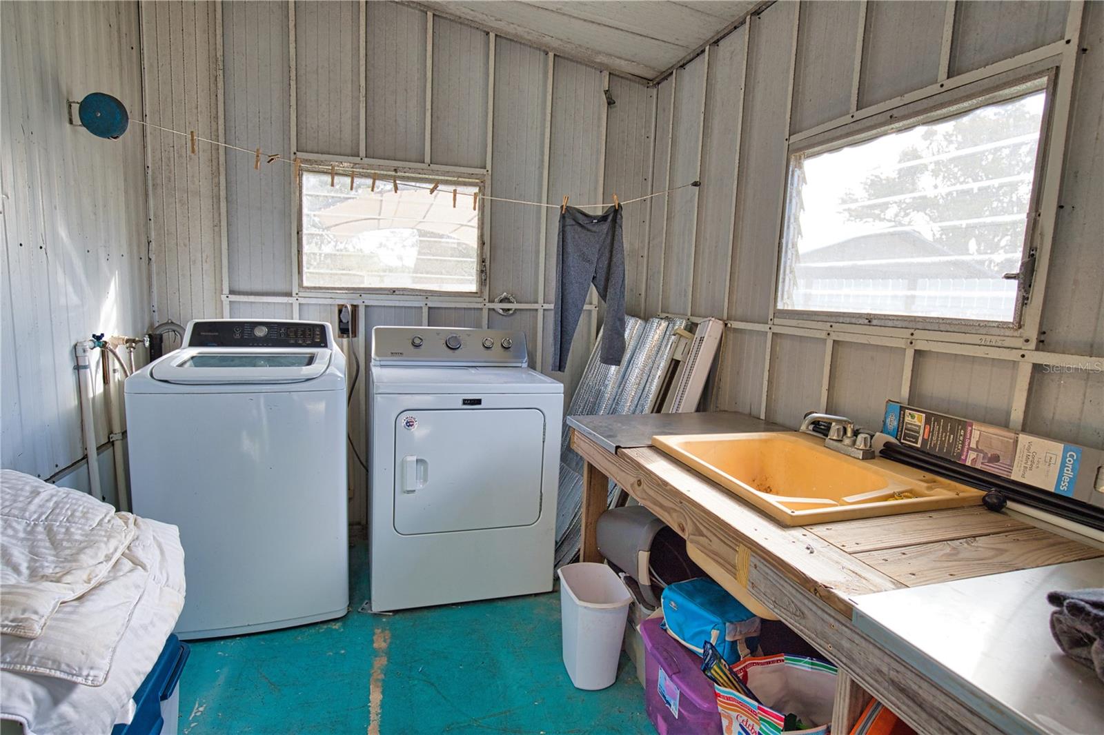 Image 28 of 47 For 2302 Red Baron Drive