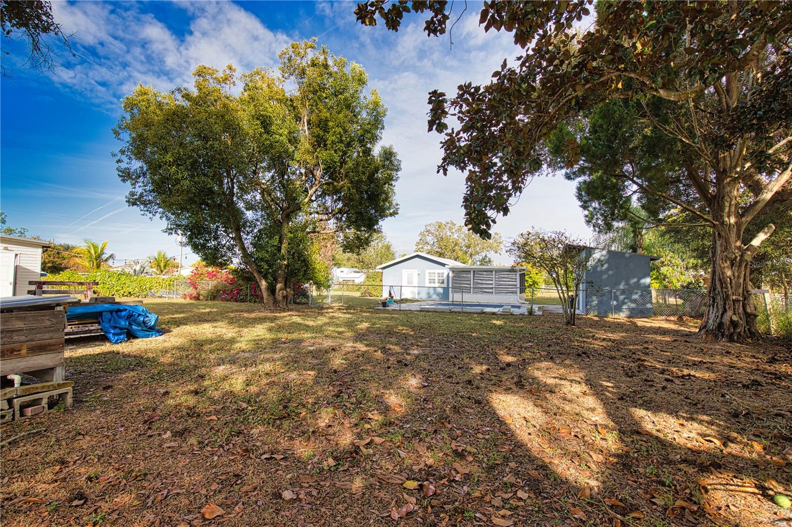 Image 33 of 47 For 2302 Red Baron Drive