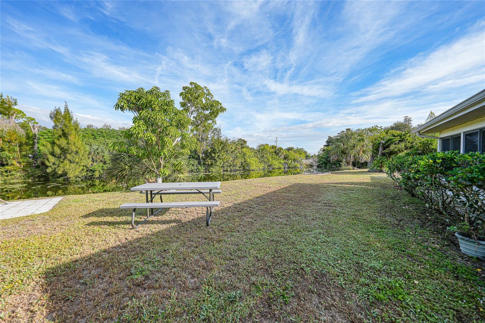 Image 26 of 28 For 2155 Lakeshore Circle