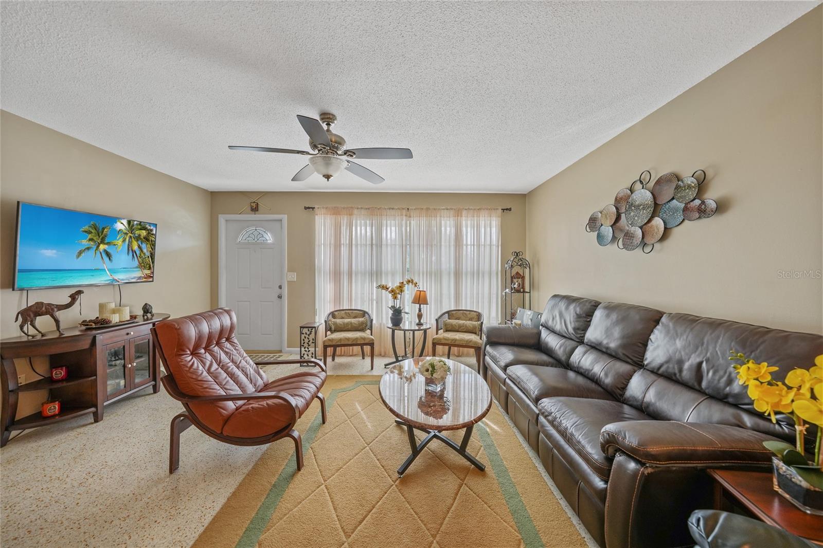 Image 4 of 28 For 2155 Lakeshore Circle