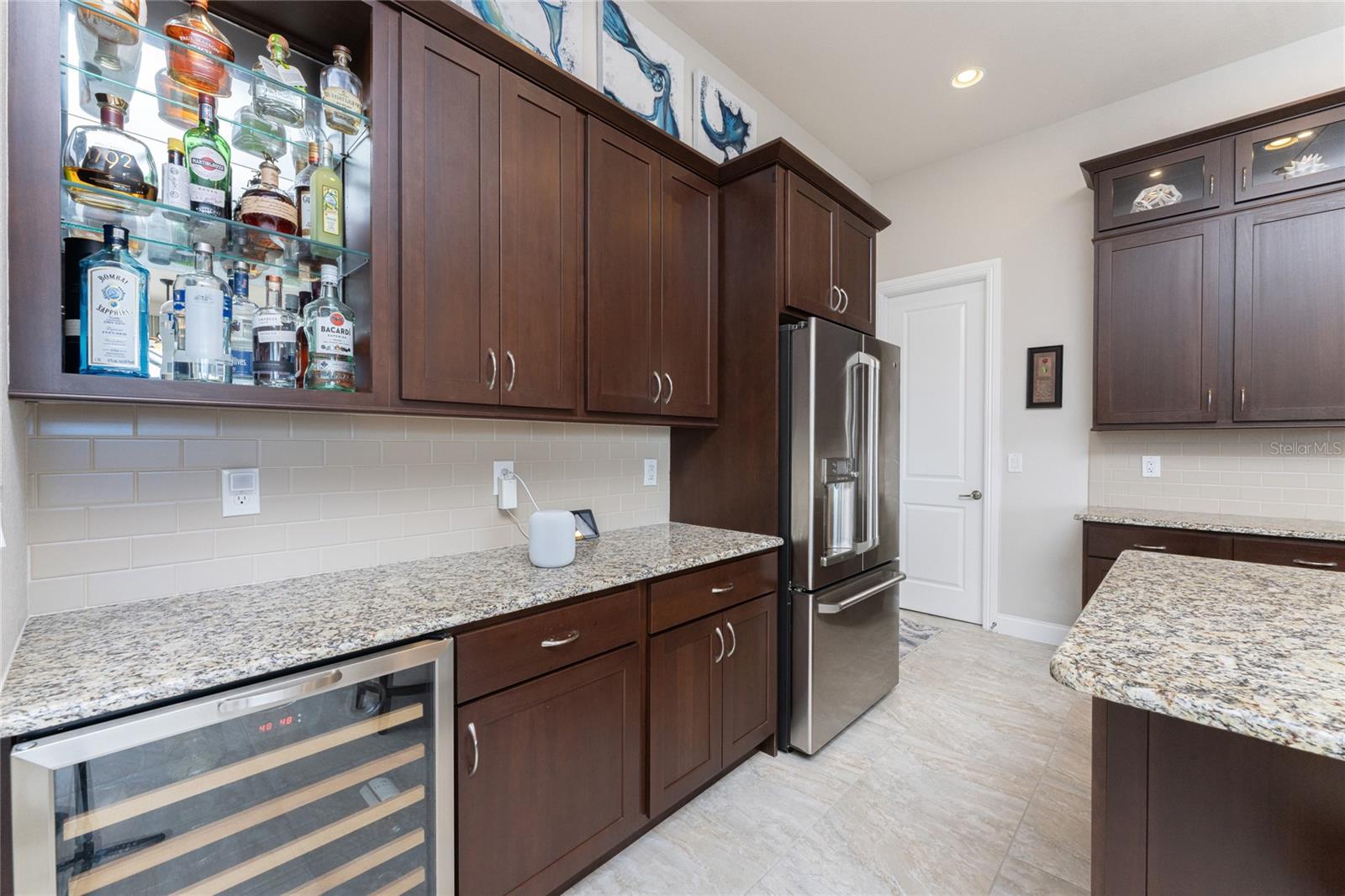 Image 19 of 80 For 5000 Captiva Court