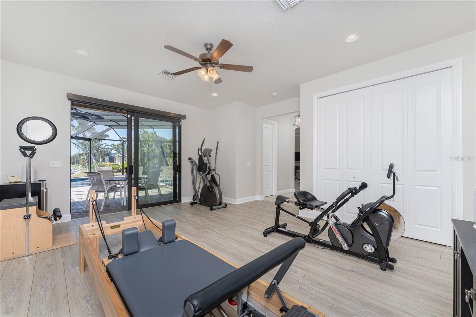 Image 25 of 80 For 5000 Captiva Court