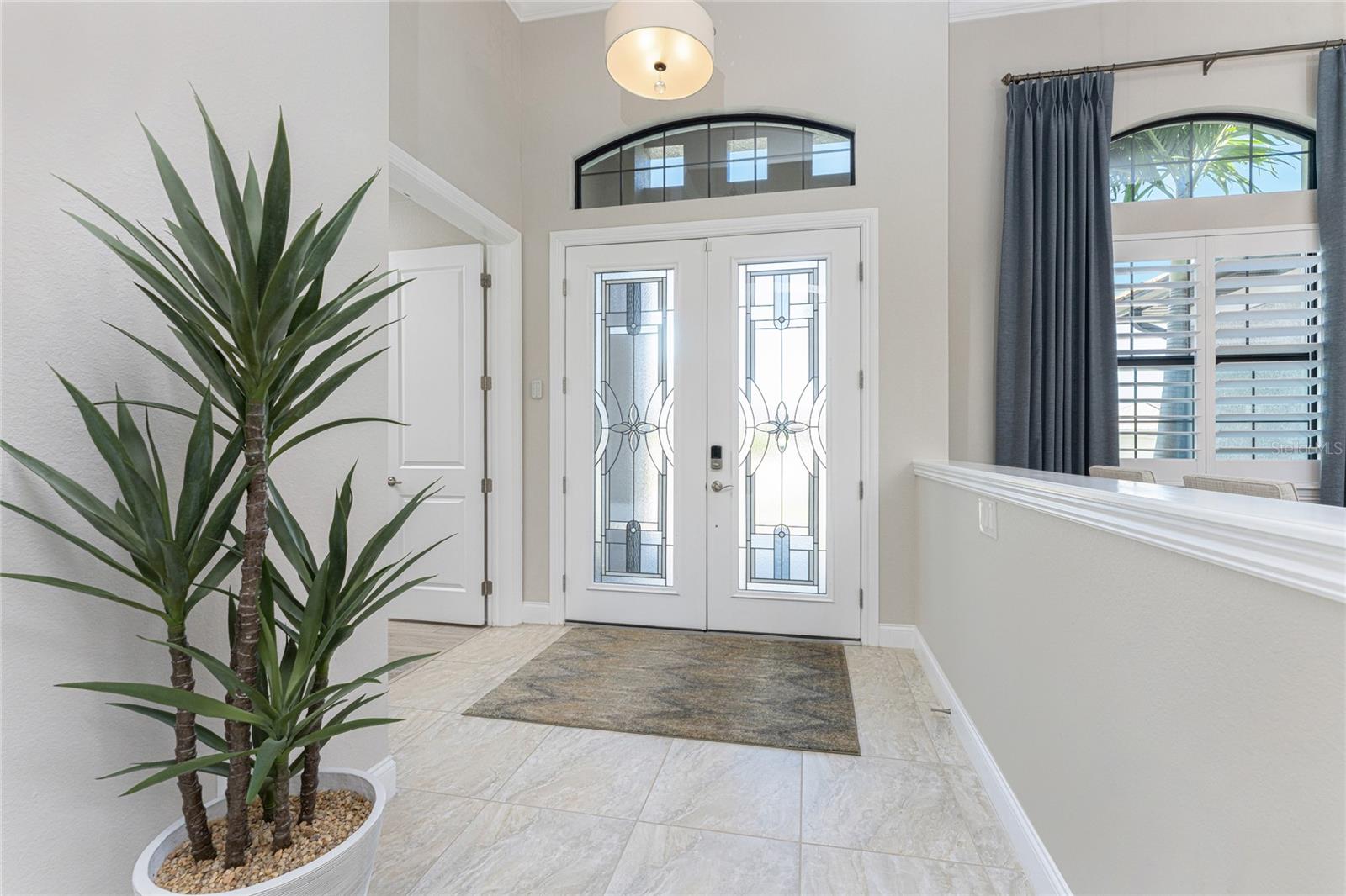 Image 4 of 80 For 5000 Captiva Court