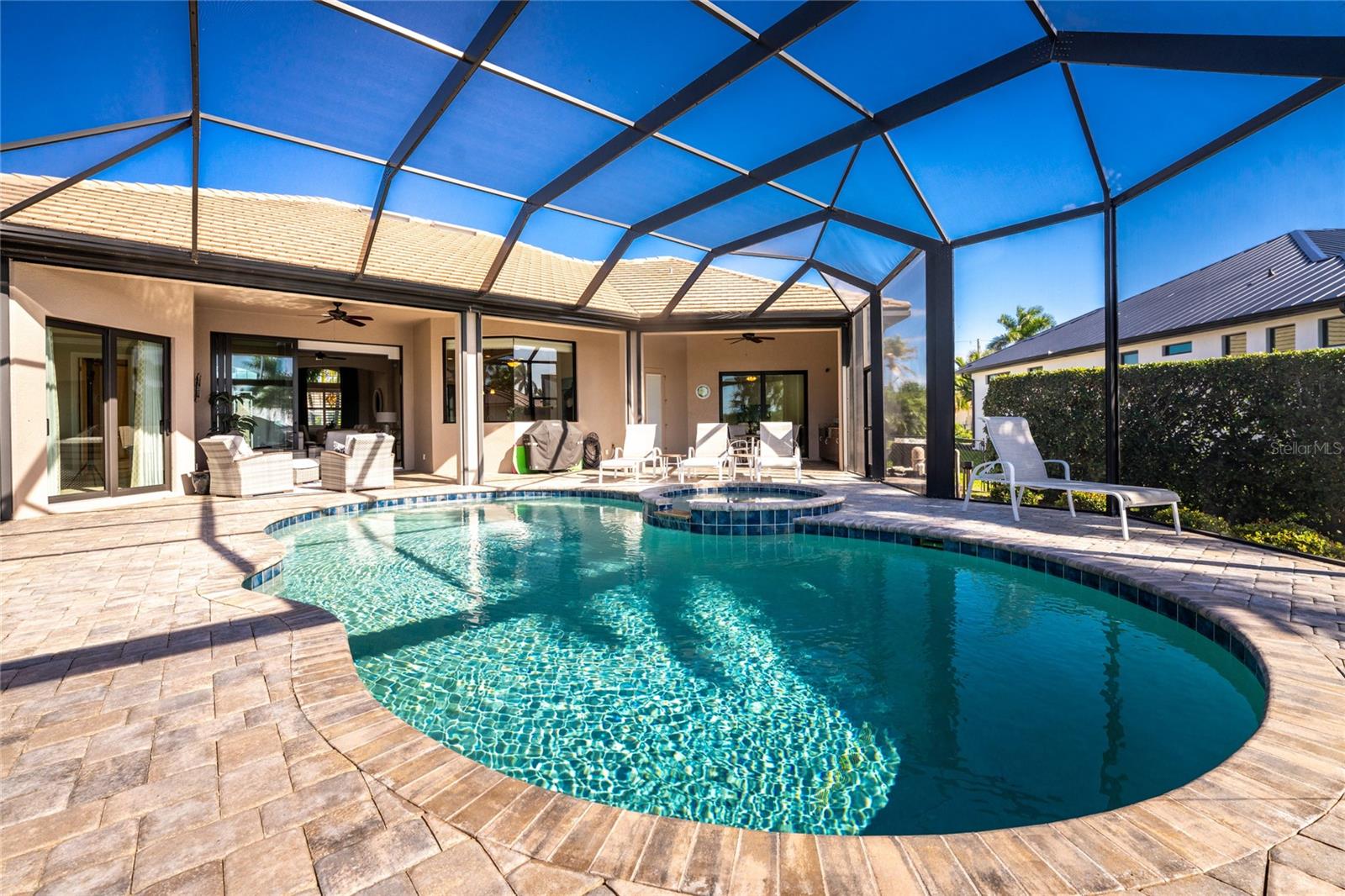 Image 65 of 80 For 5000 Captiva Court