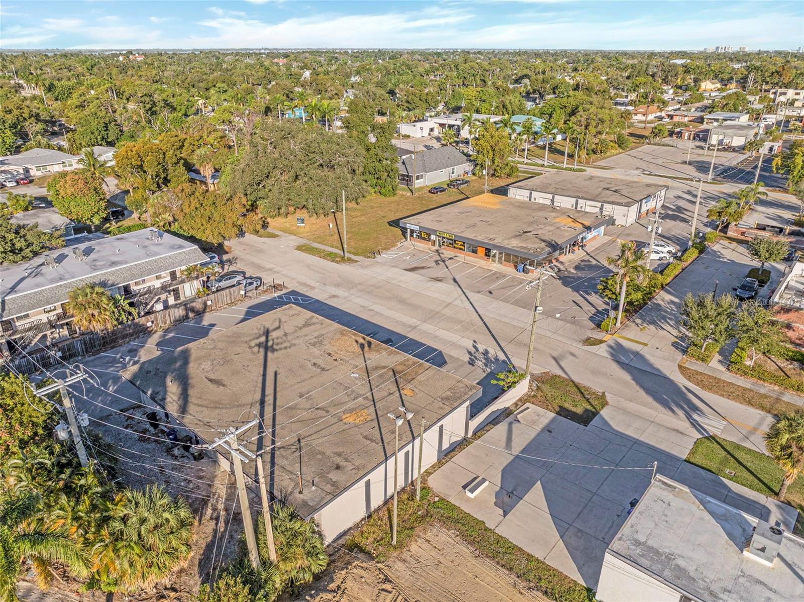 Image 13 of 20 For 1940 Jefferson Ave, 1937-1945 & 193 Avenue