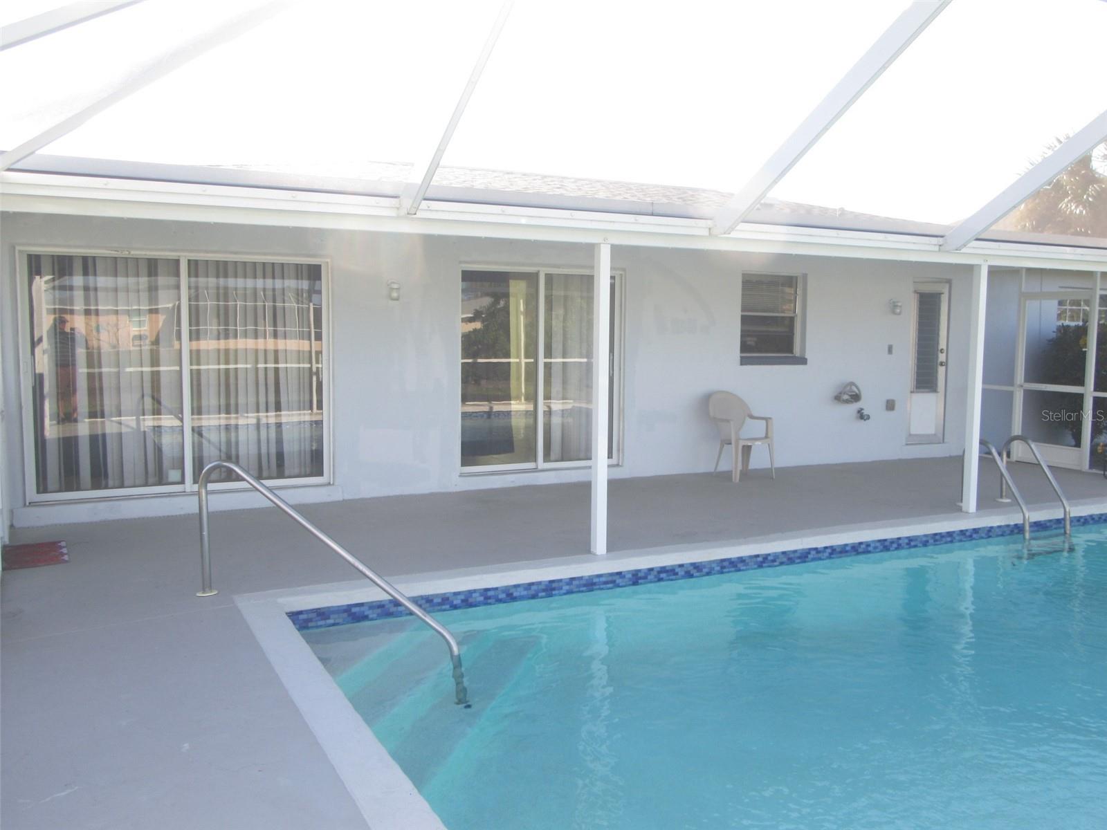 Image 16 of 19 For 64 Annapolis Lane