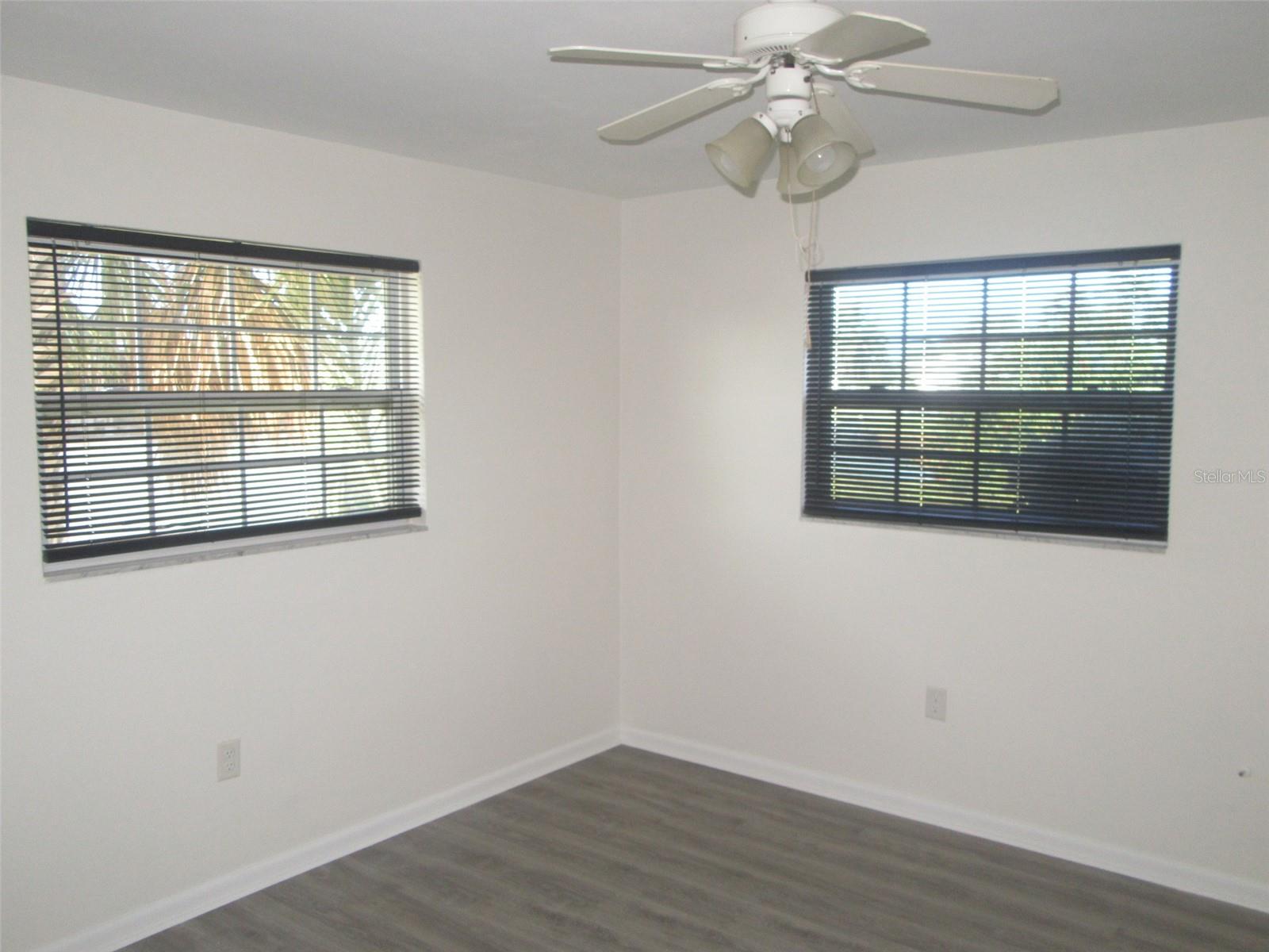 Image 9 of 19 For 64 Annapolis Lane