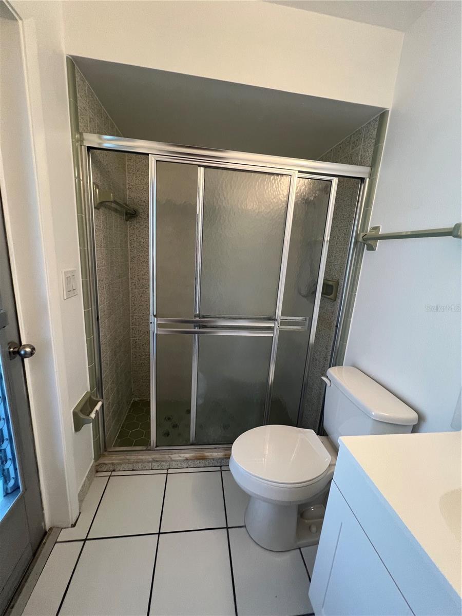 Image 15 of 27 For 18148 Wolbrette Circle