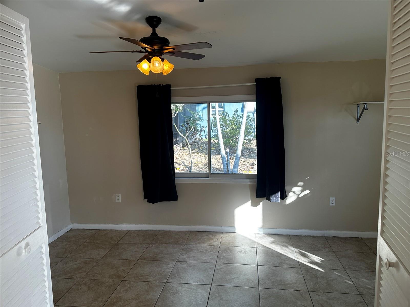 Image 10 of 21 For 21530 Meehan Avenue