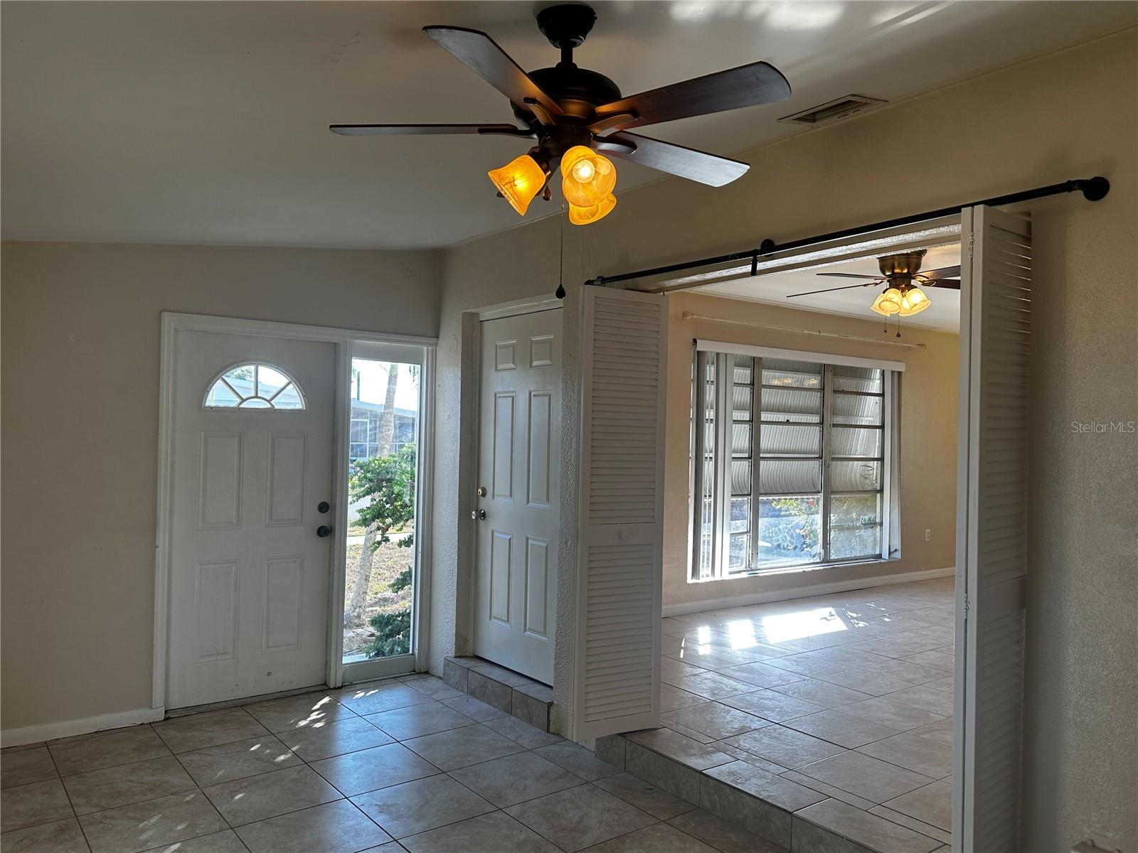 Image 4 of 21 For 21530 Meehan Avenue