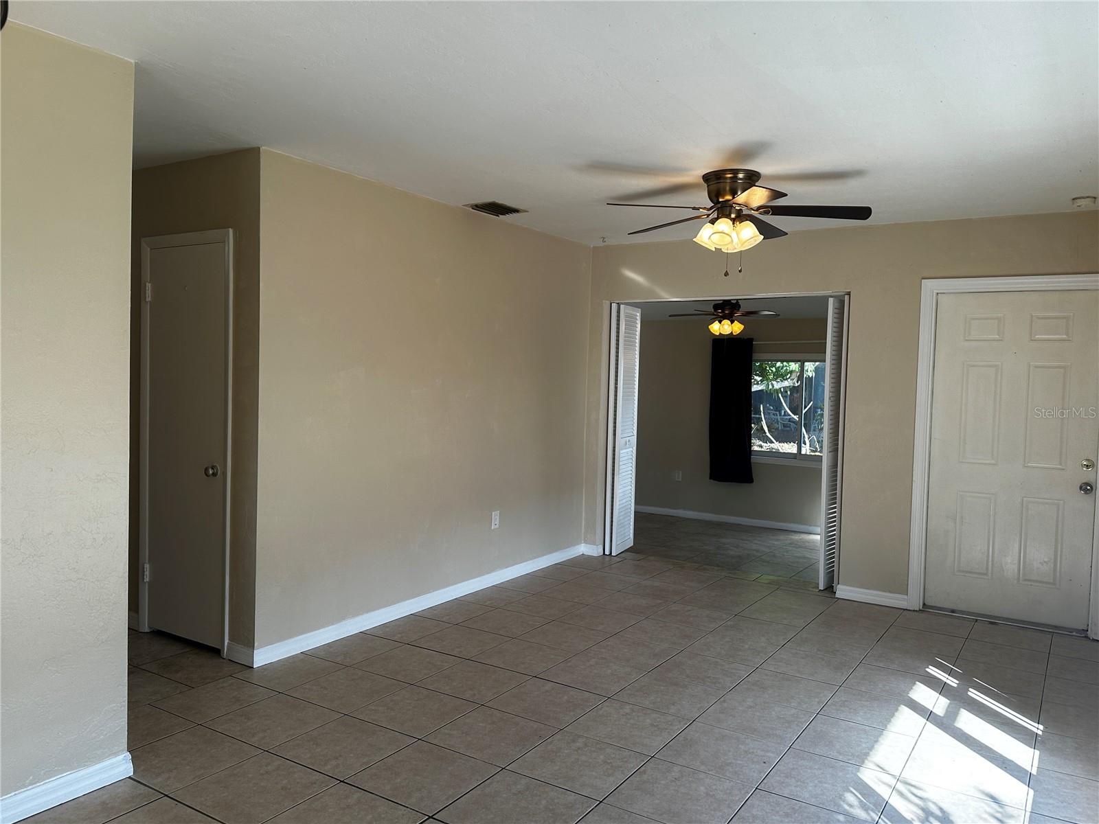 Image 7 of 21 For 21530 Meehan Avenue