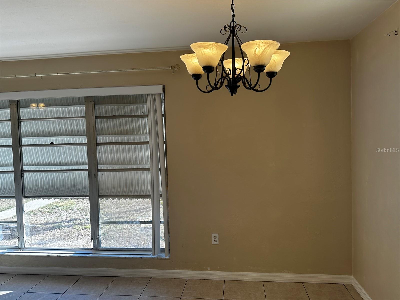 Image 8 of 21 For 21530 Meehan Avenue