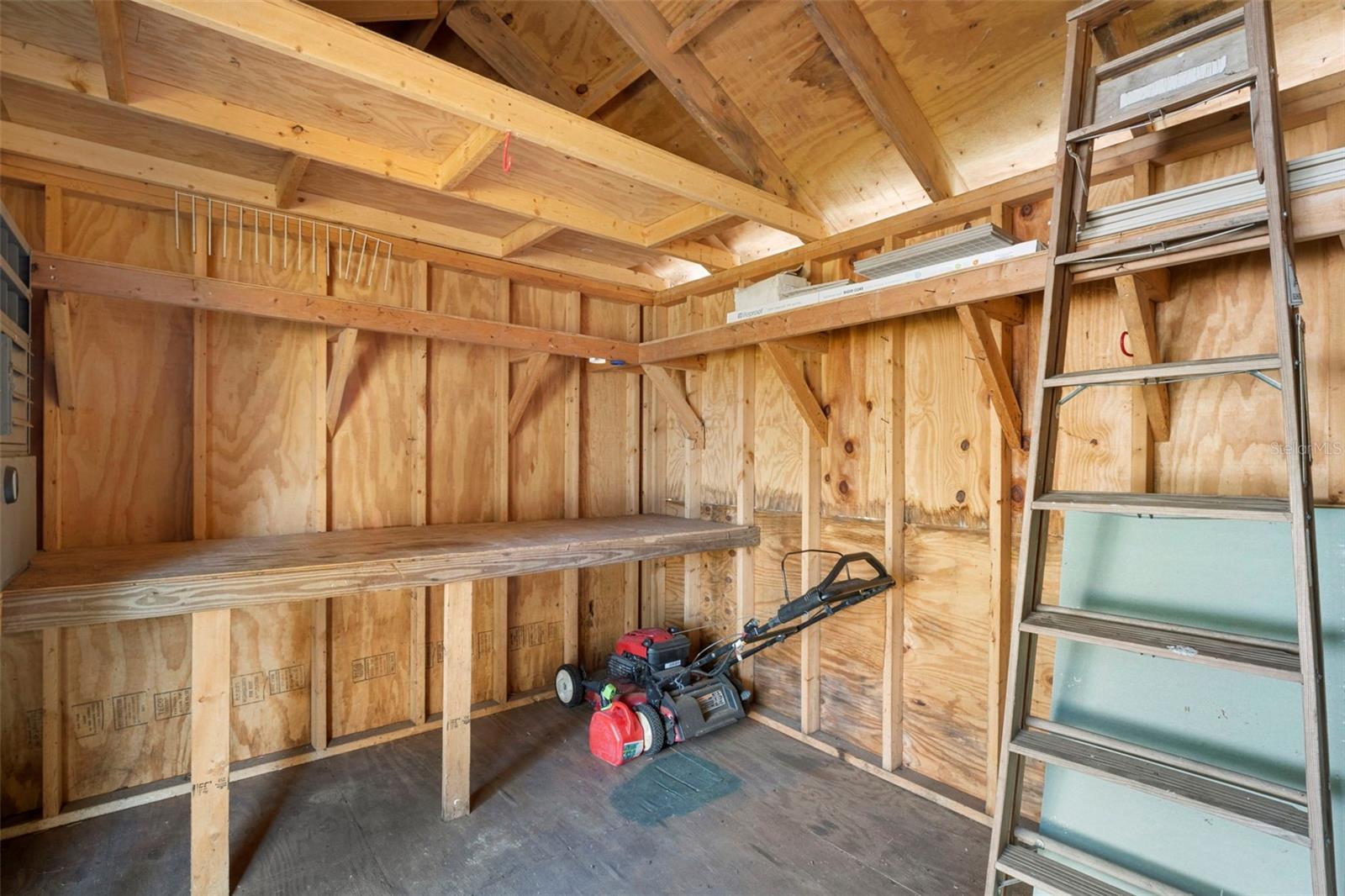 Image 21 of 30 For 2210 Dixie Avenue