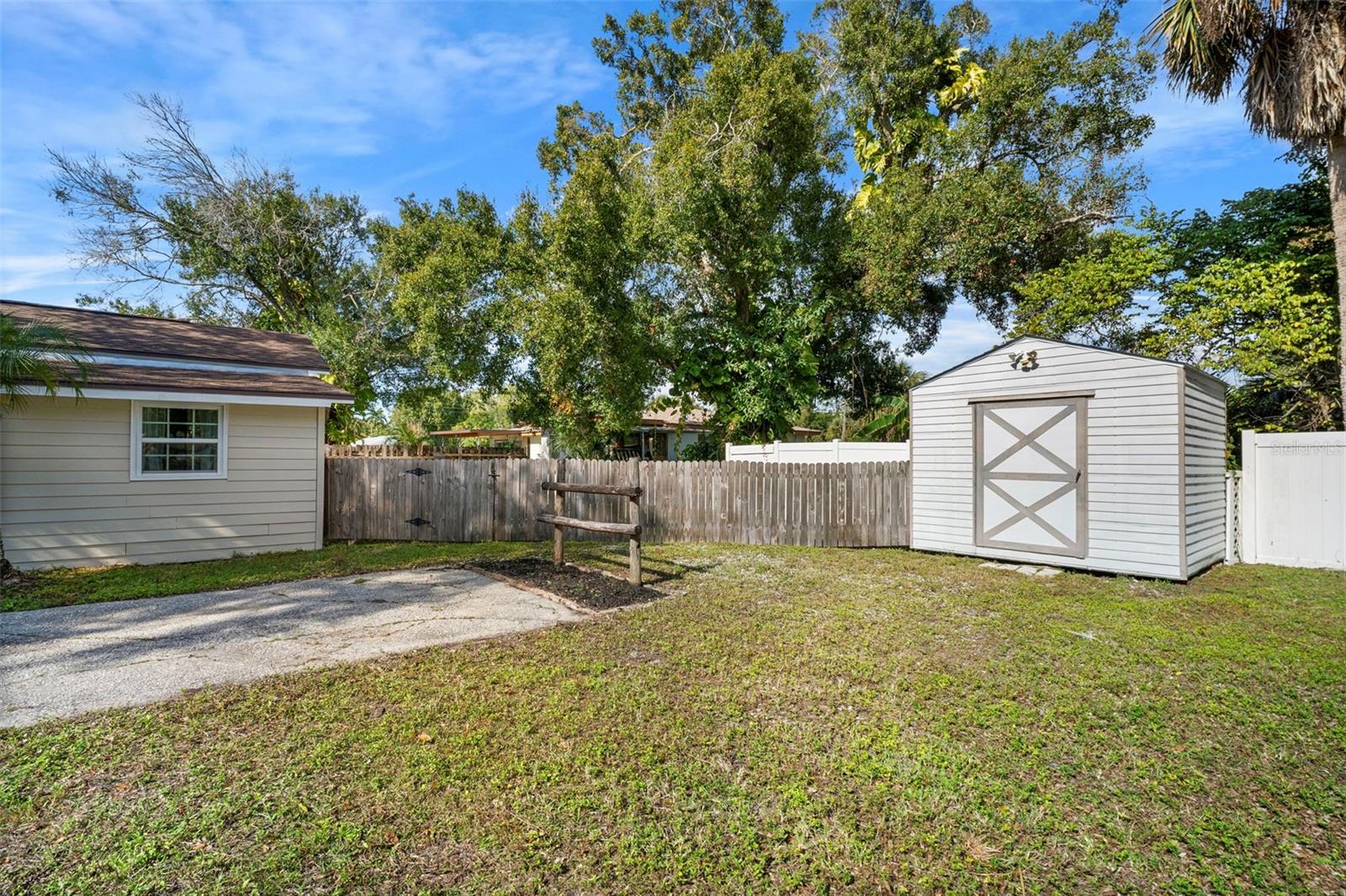 Image 29 of 30 For 2210 Dixie Avenue