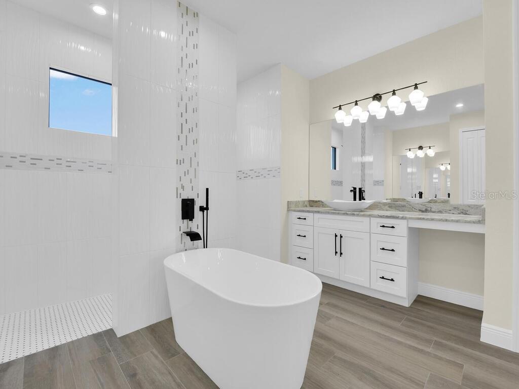 Image 26 of 46 For 144 28th Street