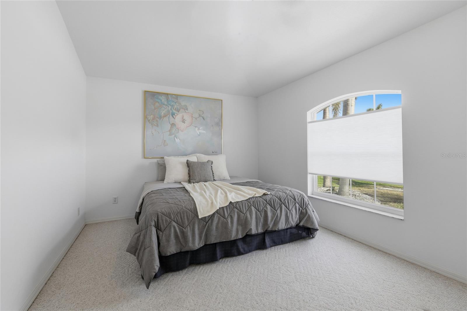 Image 31 of 49 For 4219 Eastlake Court