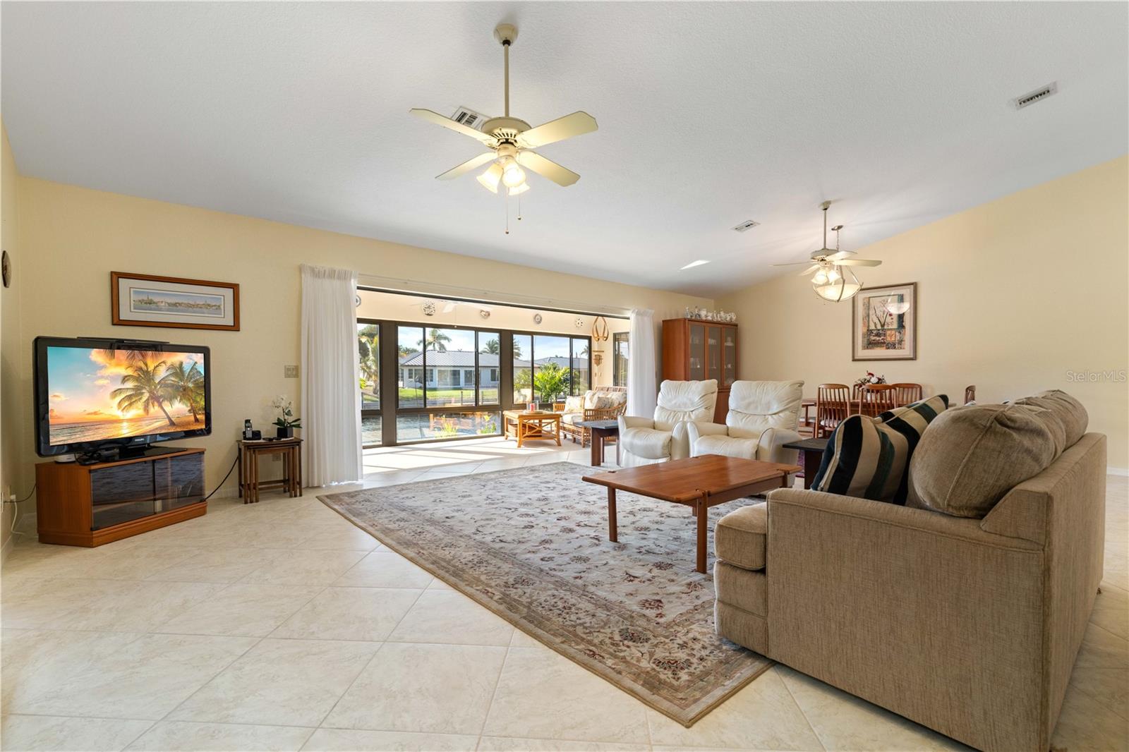 Image 19 of 60 For 262 Lido Drive