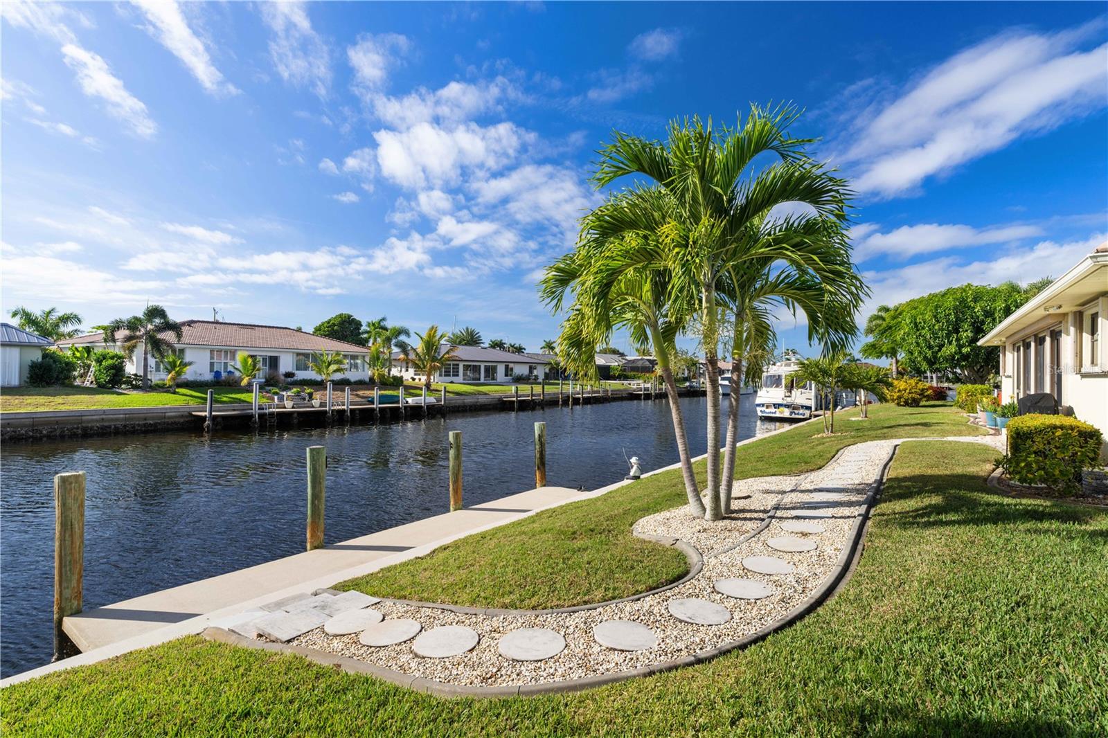 Image 4 of 60 For 262 Lido Drive