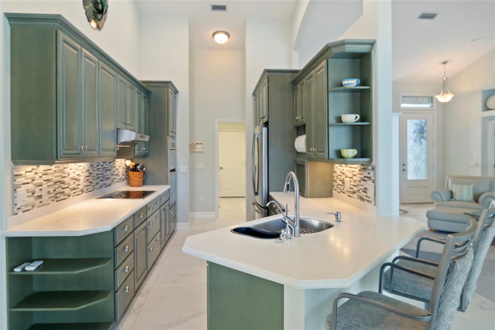 Image 8 of 35 For 2971 Royal Palm Drive